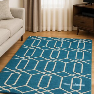 Modern Geometric Blue Tufted Rug – Handcrafted Wool Carpet with Cream Hexagon Pattern | Contemporary Area Rug