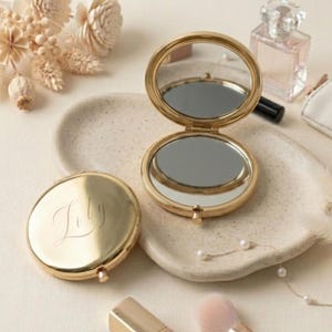 Aangepaste zakspiegel met naam, Moederdagcadeau, gepersonaliseerde gegraveerde compacte spiegel, make-upspiegel, cadeau voor haar, cadeaus bruidsmeisje