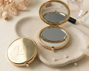 Custom Pocket Mirror with Name,Mother's Day gift,Personalized Engraved Compact Mirror,Makeup Mirror,Gift for Her,Bridesmaid Gifts