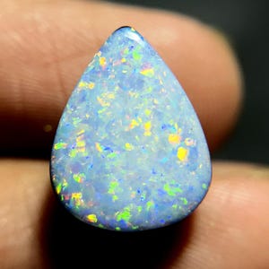 Natürlicher Australischer Doublette-Opal 5.60 Karat 14 x 11 MM, CODE SF2