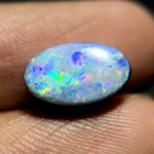 Natürlicher Australischer Doublette-Opal 3.70 Karat 12 x 7 MM, CODE SF8