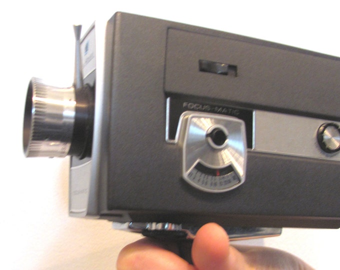 Super 8 Video Camera / 1960s Bell and Howell Focus Matic Model 435 Etsy