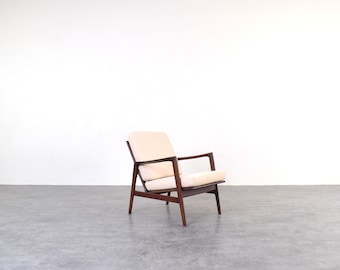 Mid-Century Stefan Lounge Chair, 1960s