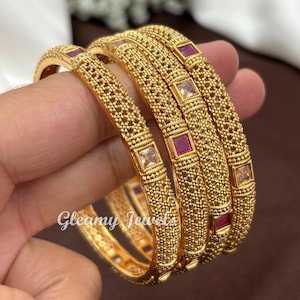 Gold Plated 4 Piece Bangle Set,  Antique Polki Churi Bangles, Indian Bangle, Bridal Bangle