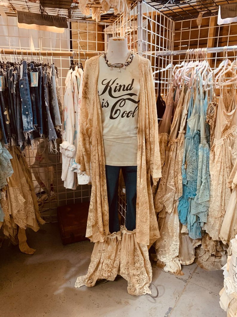 Kimono de encaje vintage para mujer, cárdigan largo bohemio de encaje, estilo vaquera costera, para festivales, estilo antiguo, para bodas, estilo bohemio. imagen 2