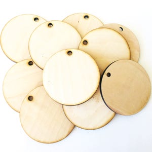 Wood Ornament Circle Discs with hole 3 1/2&quot; Set of 10 wood ornament shape Holiday Craft supplies, crafting for Christmas, Paintable circle
