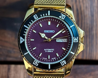 Elegante reloj clásico Seiko 5 vintage automático con esfera morada y baño de oro, reacondicionado, ref. 6309