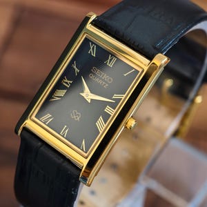 Vintage Seiko Slim Quartz Rektangulär Svart Urtavla – Romerska Siffror, Klassisk Klocka
