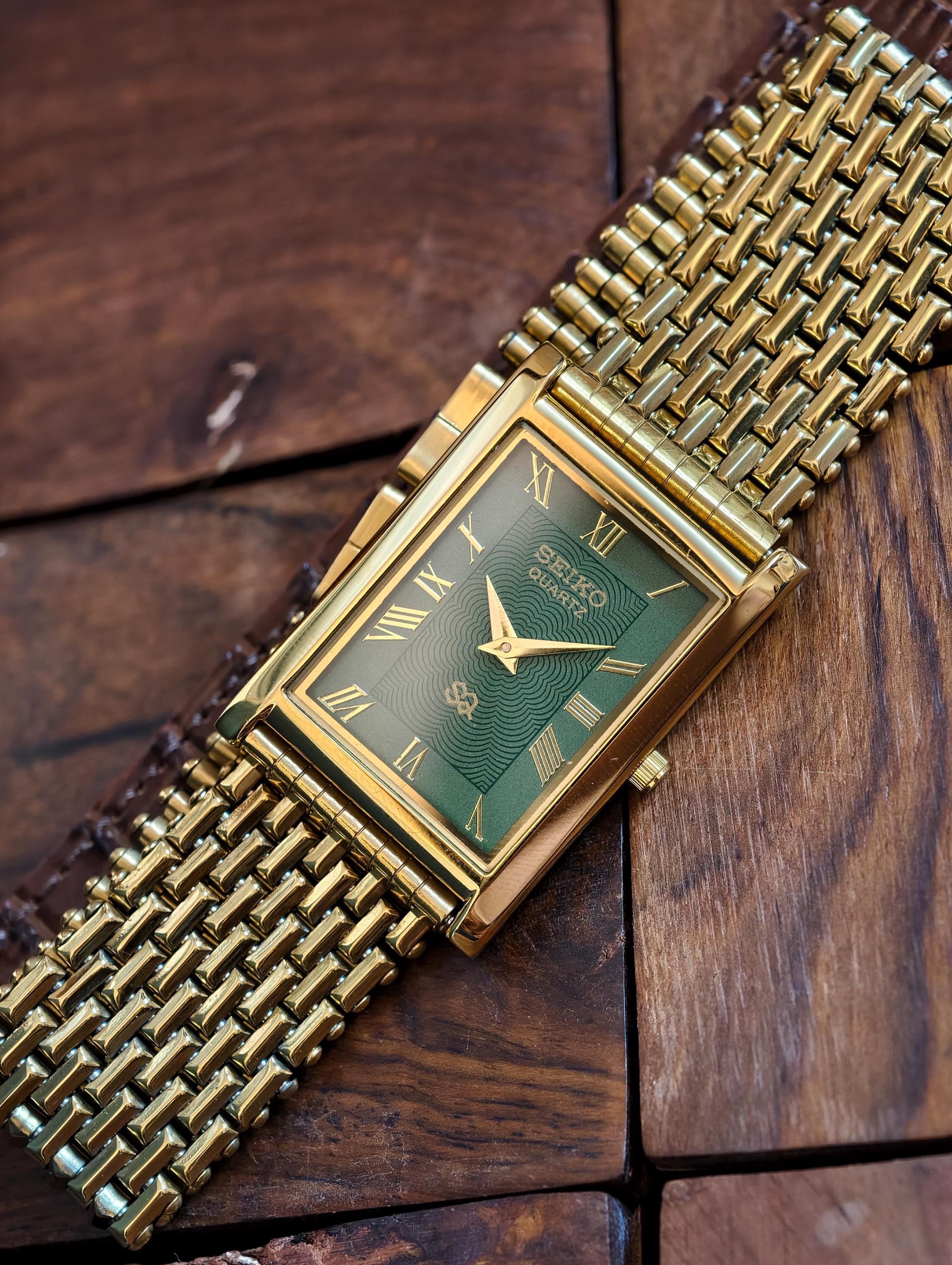 seiko tank ヴィンテージ 稼働品 美品 Vintage Seiko Tank - Etsy