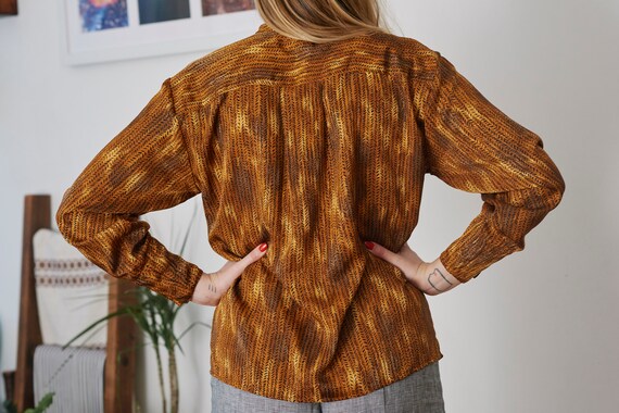 1970's Anne Klein Abstract Leopard Print Blouse - image 7