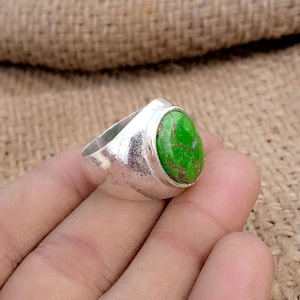 Statement-Ring aus 925er Sterlingsilber mit grünem Kupfer und Türkis, handgefertigter ovaler Edelstein