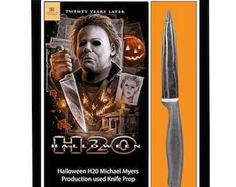 Cuchillo ensangrentado de Michael Myers usado en producción de Halloween H2O, accesorio n.° 2, con certificado de autenticidad, enmarcado, magnetizado y extraíble. Accesorios de película usados en pantalla, coleccionables.