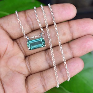 AGSL-certifierat Paraiba-turmalinhänge: 925 sterlingsilver med kuddsolitär