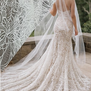 Wyprzedaż: Koronkowa tkanina w kolorze kości słoniowej z kwiatowym wzorem, materiał na suknię ślubną z haftem liści, koronkowa siateczka tiulowa na suknię ślubną lub welon