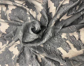 Schwarze Blumen Applikation Spitzenstoff auf transparenter Tüllspitze für Abendkleid
