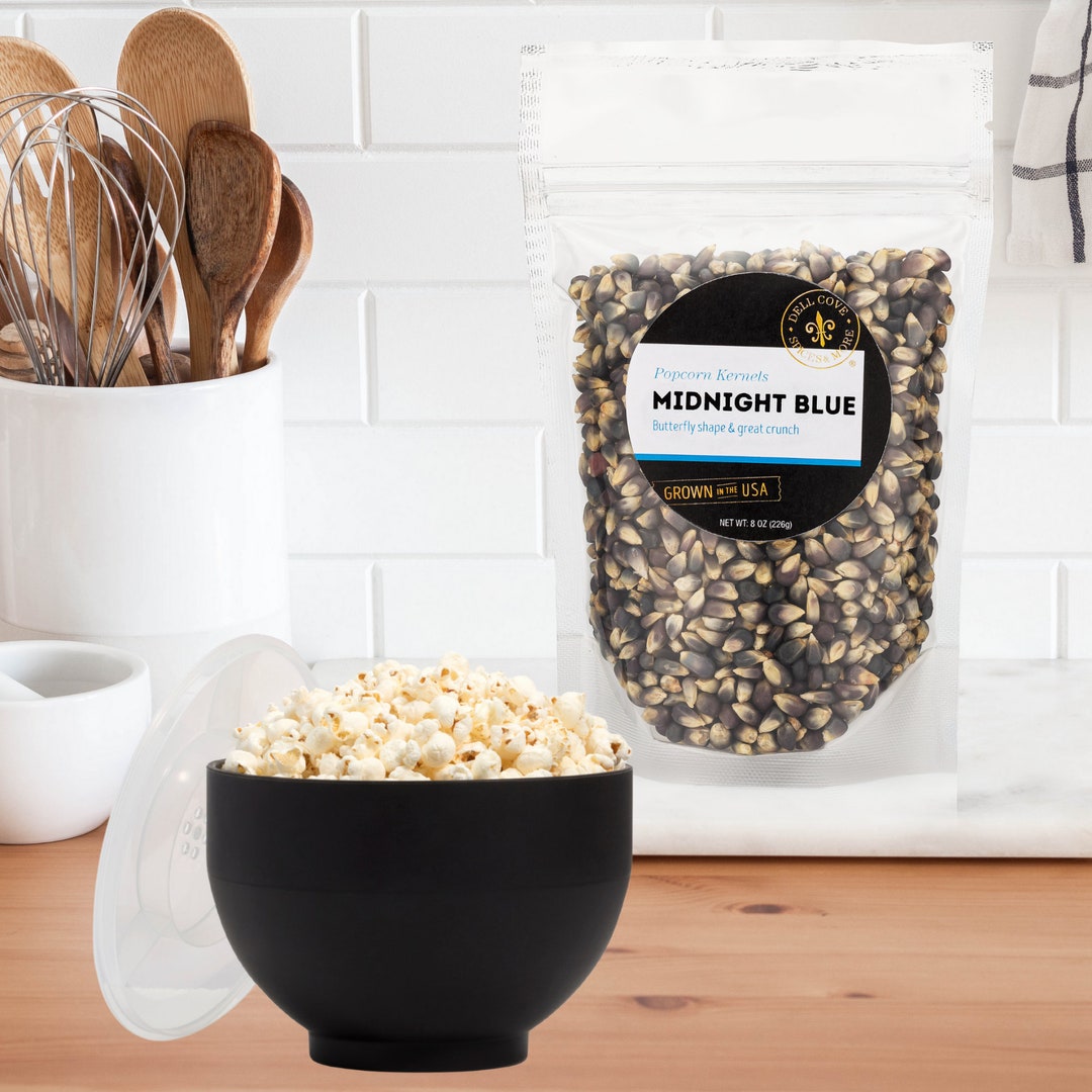 W&P Popper Popcorn Bowl Review: This Microwave Popcorn Popper Bowl