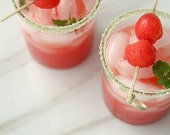 Pastel verde coctel con borde de azúcar - azúcar a granel para bebidas firma 100