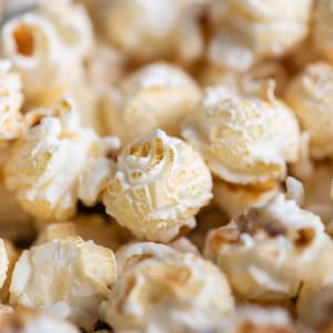 Mushroom Popcorn Kernels extra large popcorn for caramel and candied popcorn, mushroom popcorn for dinner, snacks, film nights & parties image 7