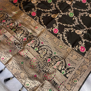 Meenakari Banarasi Silk Wedding Saree: Soft Zari Weaving with Tassels