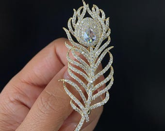Gold Peacock Feather Brooch, Crystal Rhinestone Pin, Elegant Statement Accessory, Sparkling Fashion Jewelry Gift