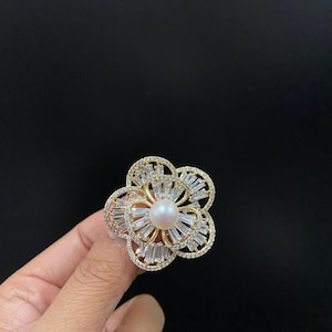 Gold Crystal Flower Brooch with Pearl - Pin for Women - Silver Brooch - Wedding Accessory