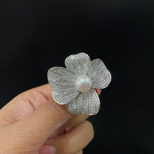 Silver Crystal Flower Brooch with Pearl - Pin for Women - Silver Brooch - Wedding Accessory