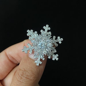 Silver Snowflake Brooch, Crystal Winter Pin, Sparkly Holiday Jewelry, Elegant Gift for Her, Christmas Lapel Pin, Winter Wedding Brooch