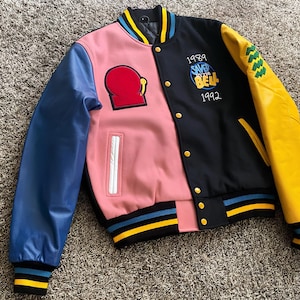 Customizable Wool & Leather Letterman Jacket: Personalized Varsity Style