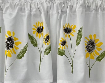 Sunflower Valance Perfect for Your Kitchen Window