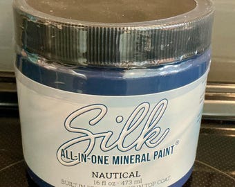 Dixie Belle Silk All-in-One Mineral Paint: Nautical (16oz)