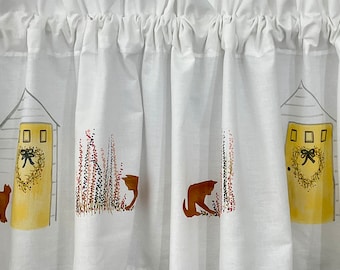 Cat Lovers Window Valance