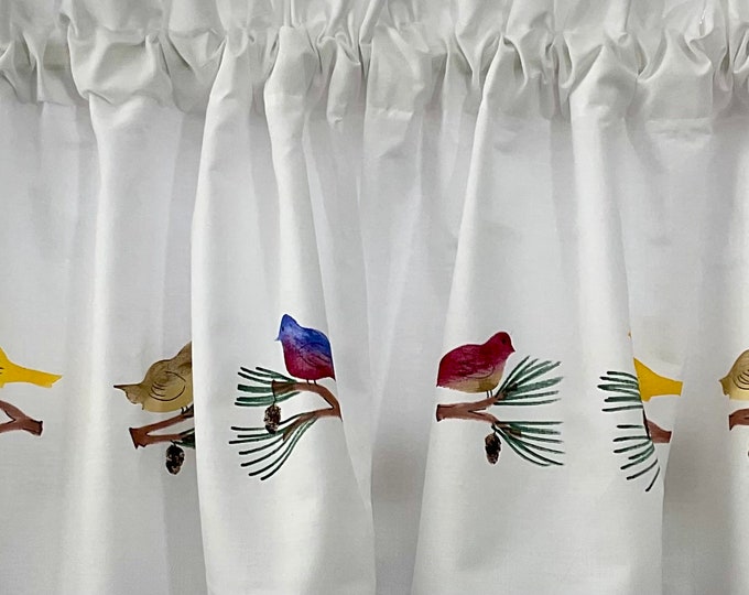 Featured listing image: Backyard Birds Window Valance