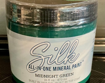 Dixie Belle Silk All-in-One Mineral Paint: Midnight Green (16oz)