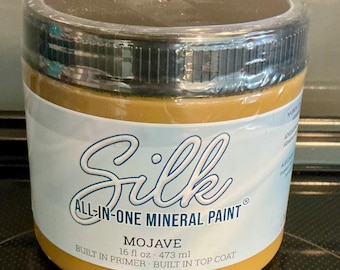 Dixie Belle Silk All-in-One Mineral Paint: Mojave (16oz)
