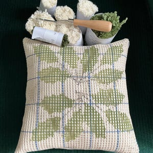 Leaf Motif 10” Complete Latch Hook Pillow Kit With Color Choices