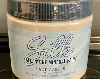 Dixie Belle Silk All in One Mineral Paint 16oz: Sand Castle