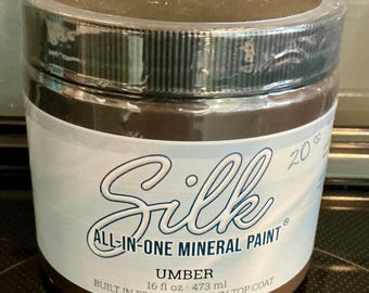 Dixie Belle All-in-One Mineral Paint: Umber (16oz)