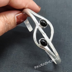 Armband i sterlingsilver med svart onyx: Justerbart armband - Smycken i unisexstil med 2 stenar