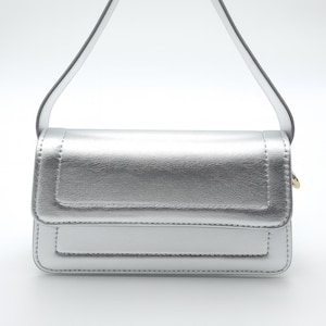 Minimalist Elegant Shoulder Bag – Chic Handbag for Women, Everyday & Special Occasions