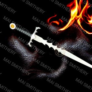 Handmade Wheel of Time Fantasy Blade with Sheath | Heroic Replica Sword | By Mai Smithery