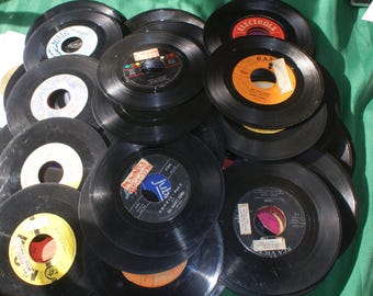 LOT of 90 45 rpm RECORDS from 1950s, '60s & 70's (worn and scuffed) mixed genres A few German and Great Britain labels