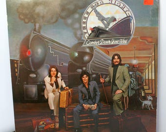 Three Dog Night - Coming Down Your Way Vinyl Record Album ABC Records ABCD-888 Original inner sleeve