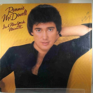 Ronnie McDowell - In A New York Minute LP Epic FE 39954 vinyl record album