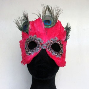 Alice in Wonderland Red Queen Mask-Perfectly lovely mask for your costume to party & dance during Mardi Gras. zdjęcie 1