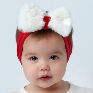 Fashband Bandeau de Noël pour bébé fille Bandeau avec nœud en forme de  flocon de neige Bandeau avec plumes et strass Accessoires de coiffure pour  nouveau-nés, nourrissons et enfants : : Mode