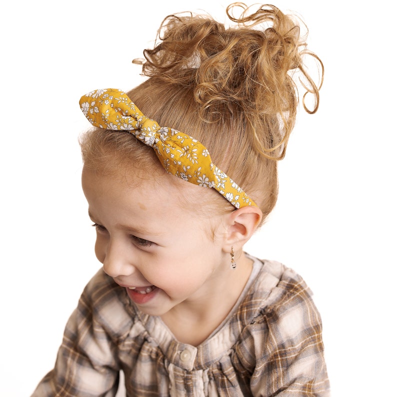 Bandeaux pour filles Liberty, bandeau à gros nœuds, bandeau à nœuds pour tout-petits, bandeau à nœuds pour écolière, bandeau à fleurs, bandeau rigide recouvert de tissu image 2