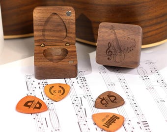 Regalo musical, púa de guitarra personalizada con caja, púa personalizada grabada, regalos para él, regalo para novio, regalo personalizado de San Valentín