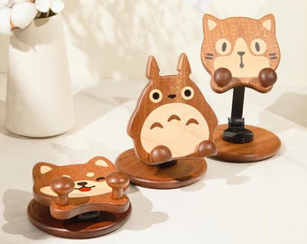 Custom Engraved Wooden Animal Phone Stand–Cute Phone Holder,Totoro Decor,Animal Lovers Gift,Anime Gift,Unique Friend Gift,Gift for Him,Kids