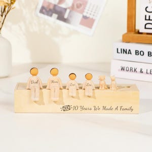 Gift for Him and Her,Family Sculpture, 10th Anniversary Gift for Couple, We Made a Family, Personalised Family Figures, Desktop Decoration,