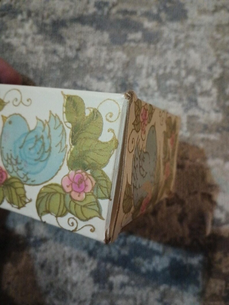 Jabonera Love Nest de Avon - Tres jabones con fragancia para ocasiones especiales - Vintage NOS NIB imagen 6